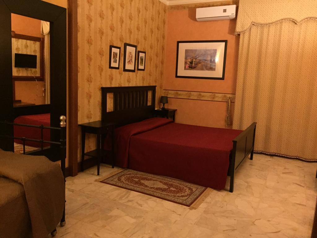 B&B Il Bagolaro Dell'EtnaSant'Agata Li Battiati エクステリア 写真