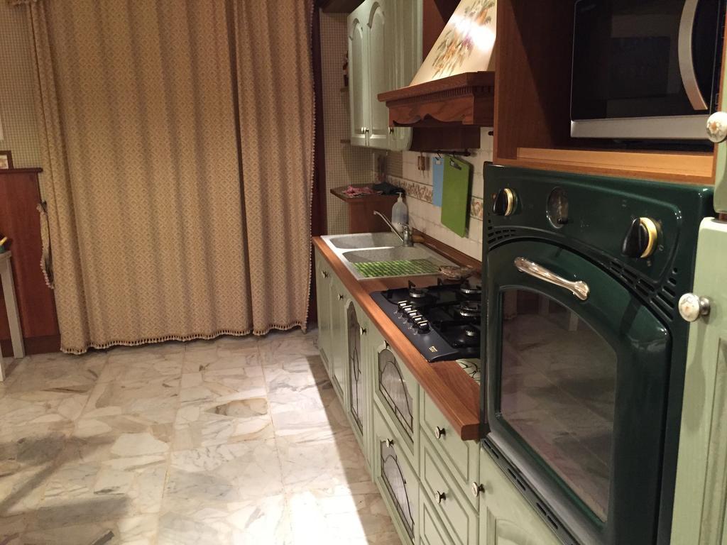 B&B Il Bagolaro Dell'EtnaSant'Agata Li Battiati エクステリア 写真