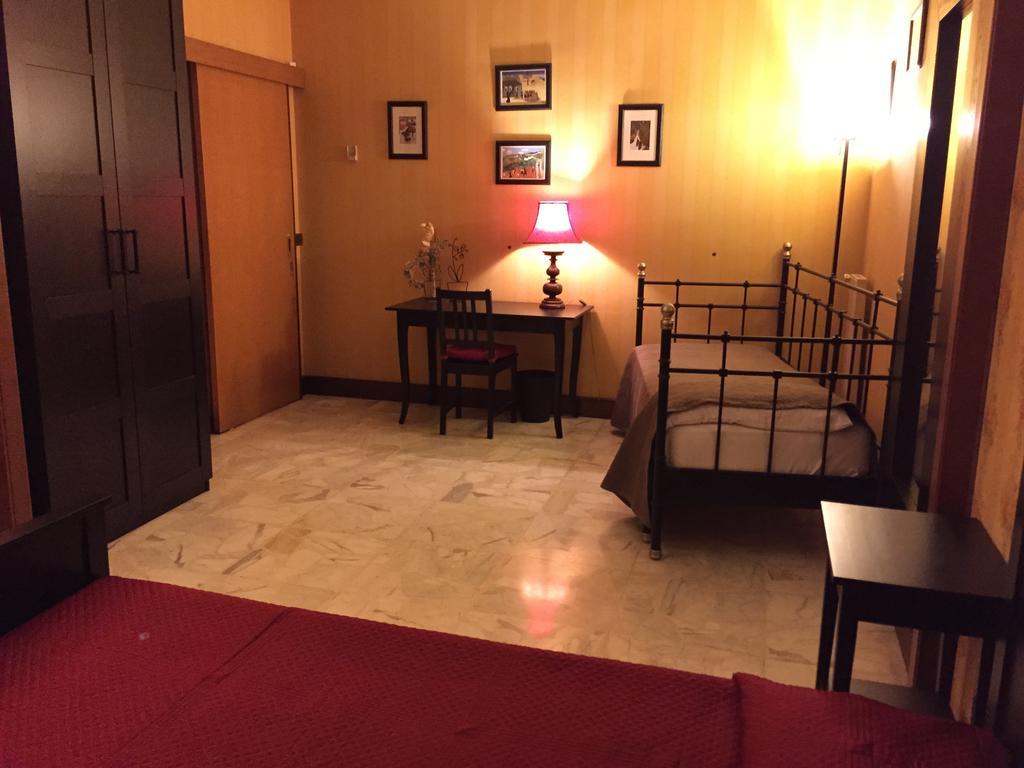 B&B Il Bagolaro Dell'EtnaSant'Agata Li Battiati 部屋 写真